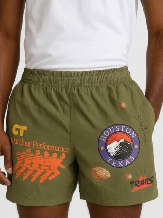 Travis Scott Cactus Jack Running Wild Shorts Size Medium - Picture 1 of 7